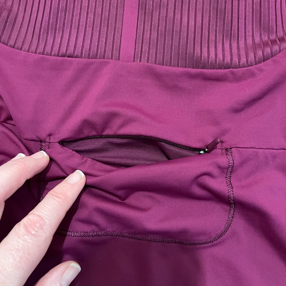 NWOT ATHLETA Vitality Rib Tank Size L - Picture 5 of 8